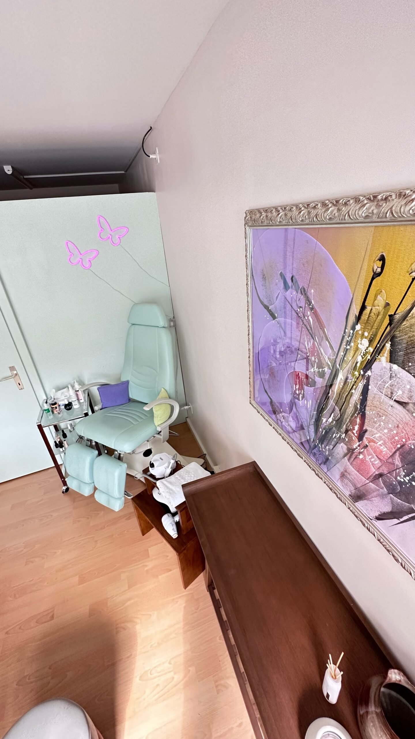 88277AAC-E017-4C41-819E-3DF44043FE99