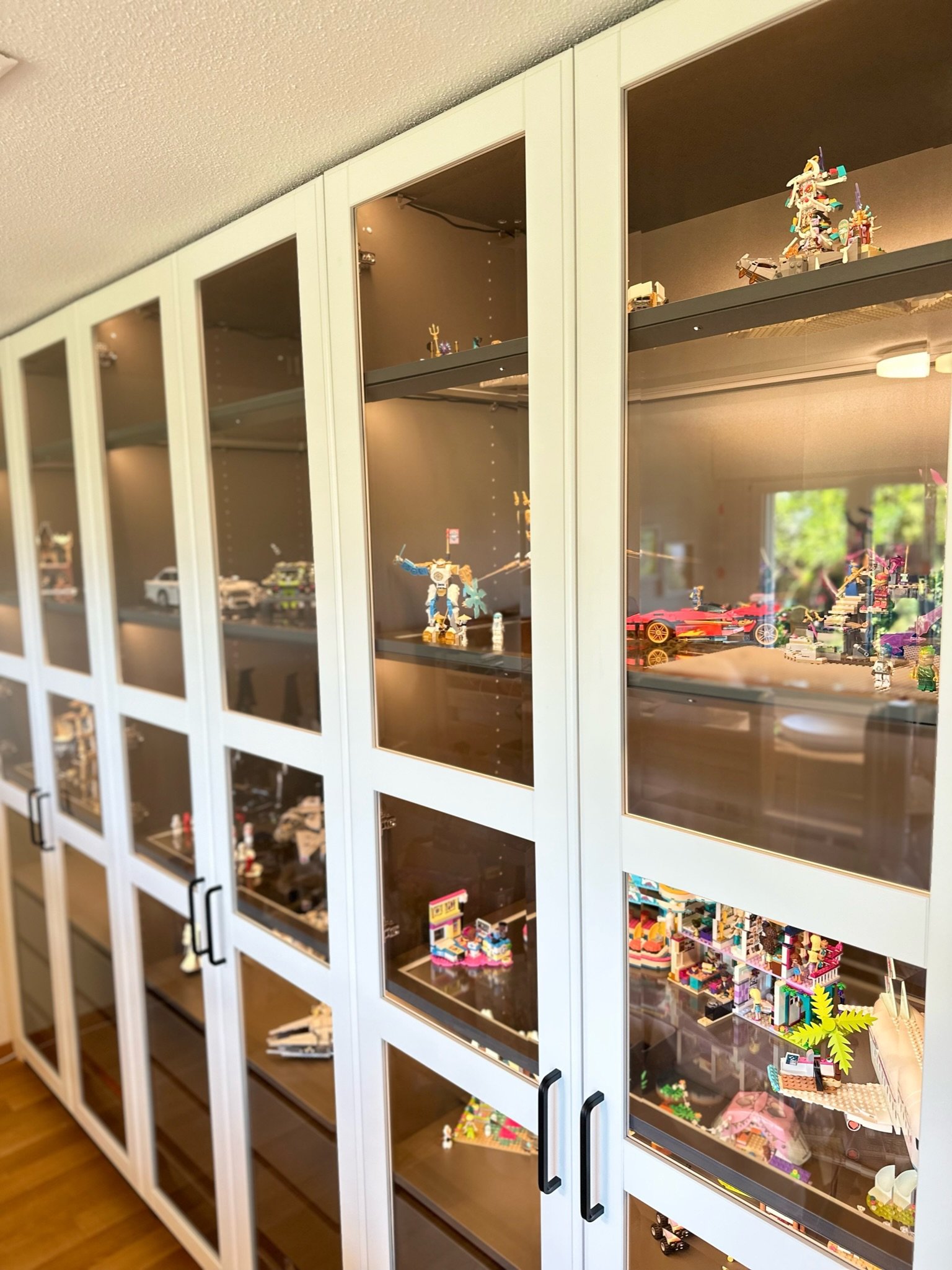 D9718732-A6C4-4EC6-93A2-449EC8926F98