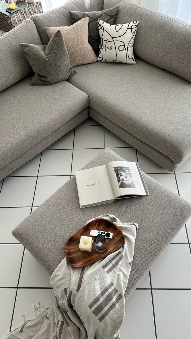 EBBE03E9-8441-4FFA-AAE4-E7B0DE674C27_1_105_c