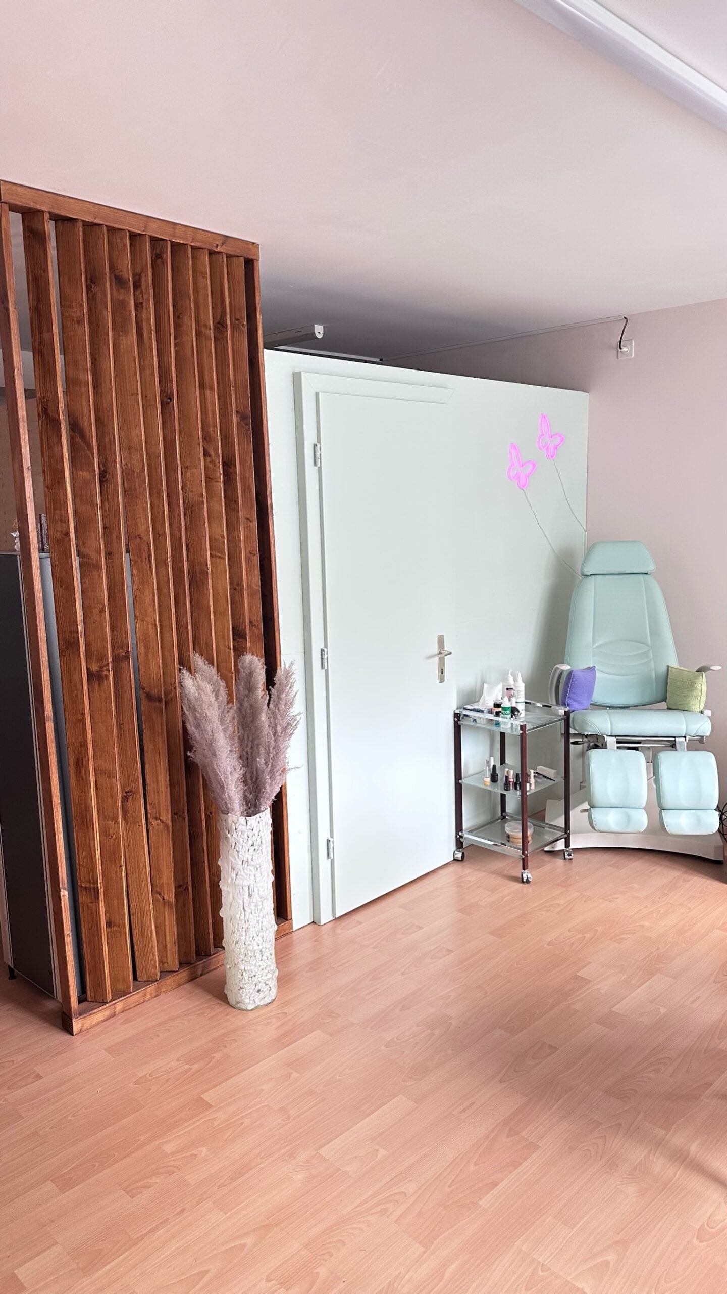 F1B01C9B-8482-457F-A9A0-0DD54508D662